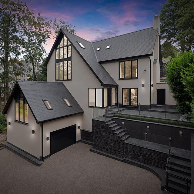 4000 sq ft contemporary new build in Harrogate